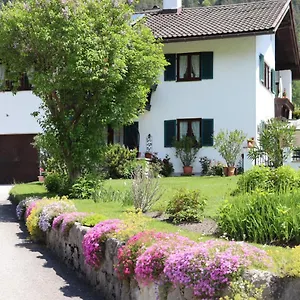 Haus Moderegger Apartment